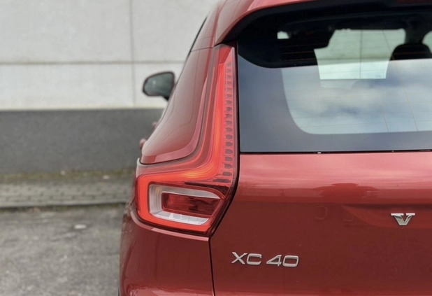 Volvo XC 40 cena 97900 przebieg: 58332, rok produkcji 2018 z Jeziorany małe 407